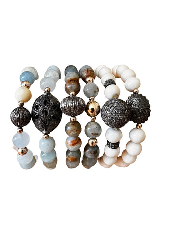 Smooth bone beaded bracelet Smooth bone beaded bracelet