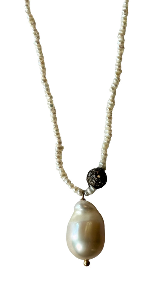 White seed pearl necklace